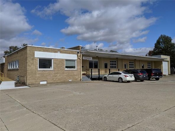 1304,08,20 & 1220 Lake Land Blvd, Mattoon, IL 61938